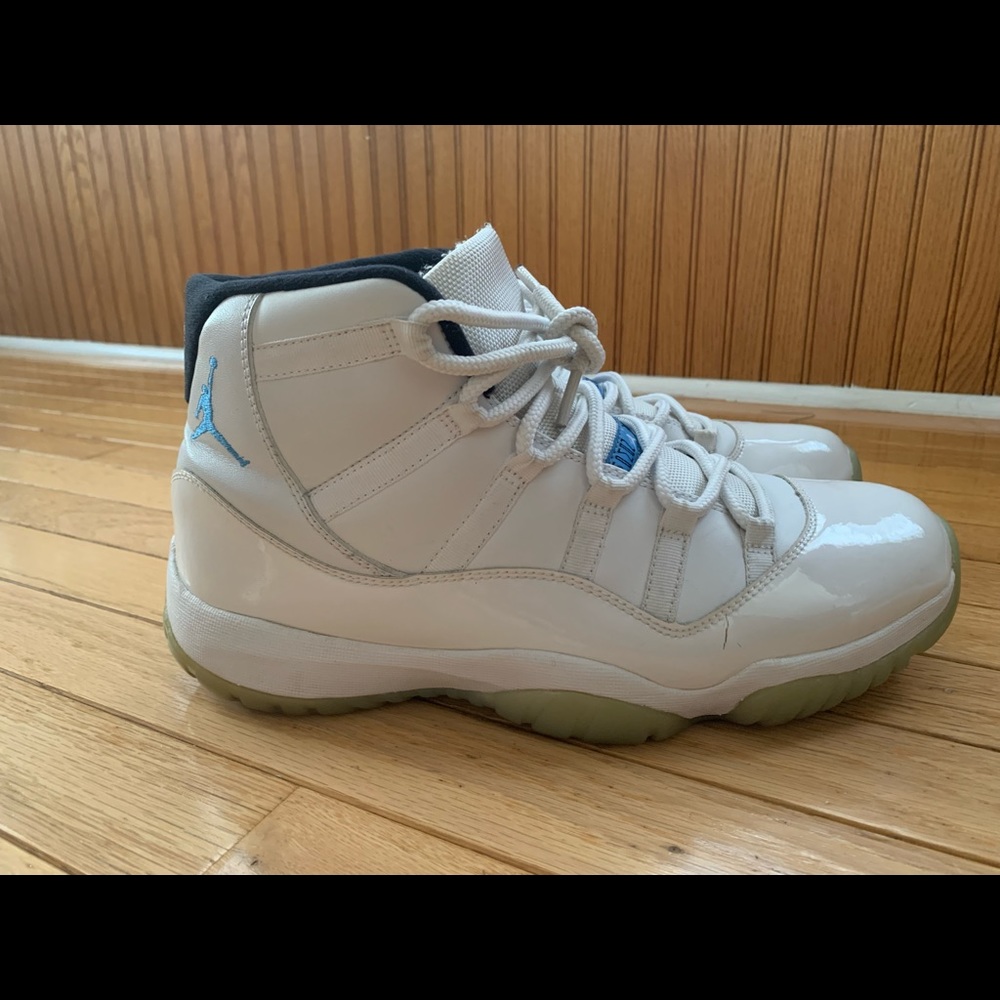 Jordan 11 Retro Legend